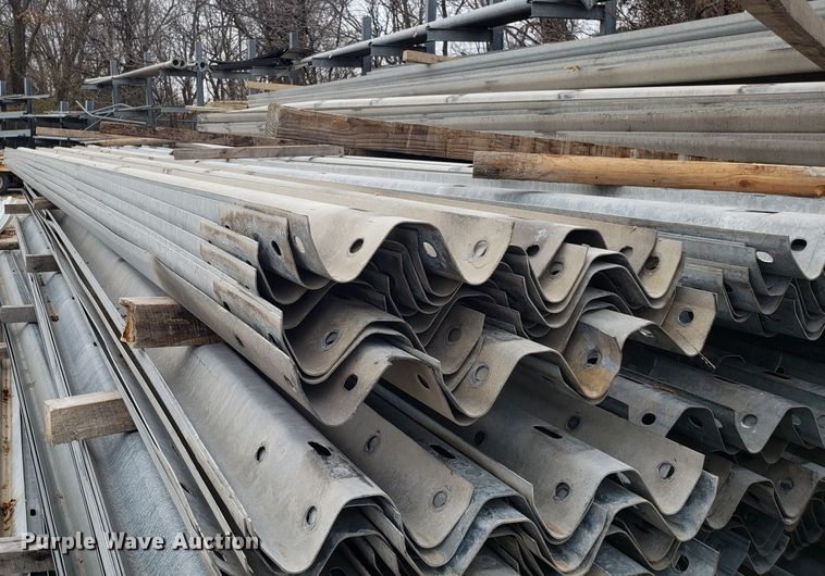image for item FW9563 (20) guard rail sections