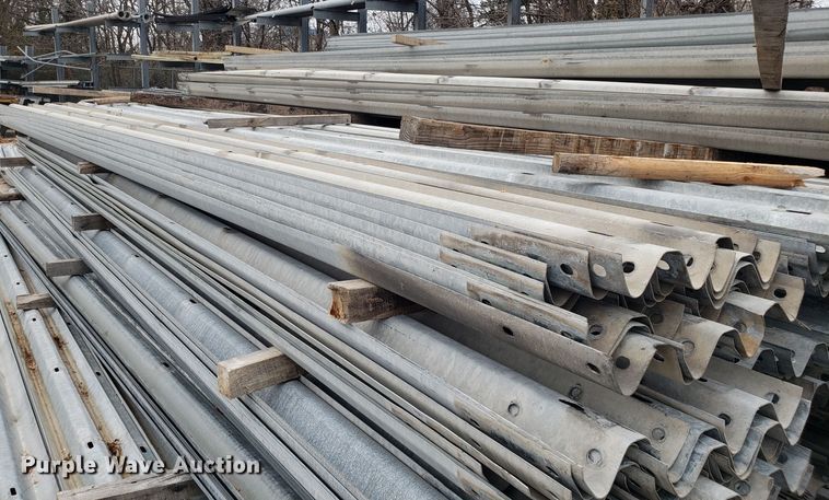 image for item FW9563 (20) guard rail sections