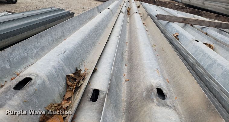 image for item FW9563 (20) guard rail sections