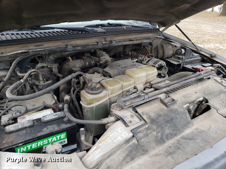 image for item FW9566 2000 Ford F350 Super Duty bucket truck