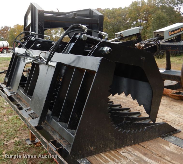 image for item GC9361 72"W skid steer grapple bucket