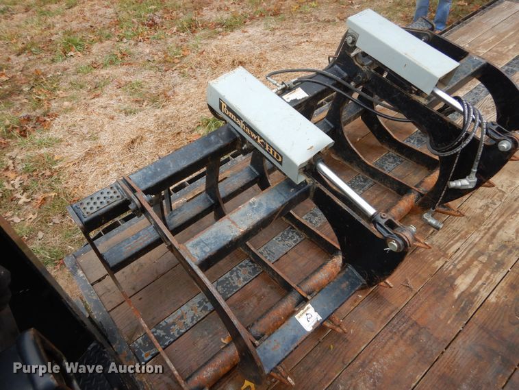 image for item GC9363 72"W skid steer grapple bucket