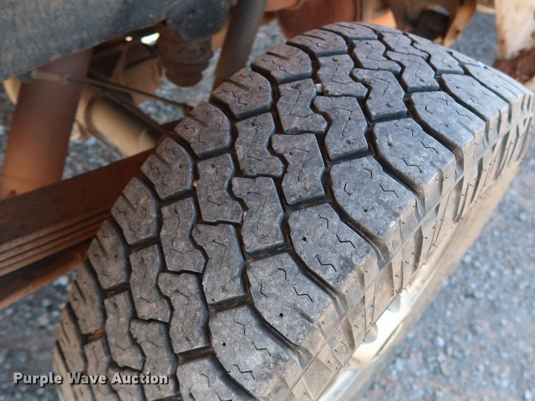 image for item GD9878 2011 Chevrolet Silverado 2500HD Ext. Cab pickup truck