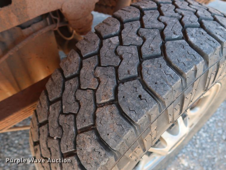 image for item GD9878 2011 Chevrolet Silverado 2500HD Ext. Cab pickup truck