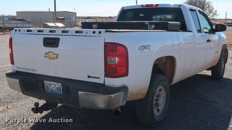 image for item GD9879 2009 Chevrolet Silverado 2500HD pickup truck