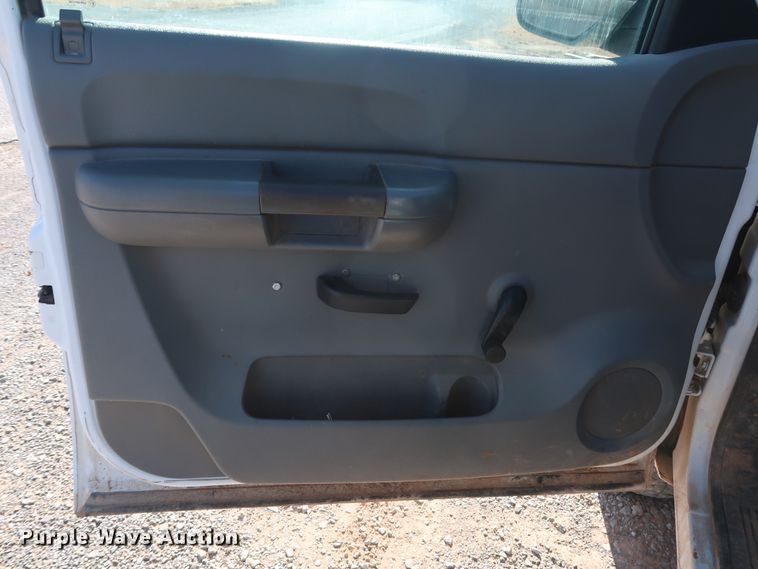 image for item GD9879 2009 Chevrolet Silverado 2500HD pickup truck