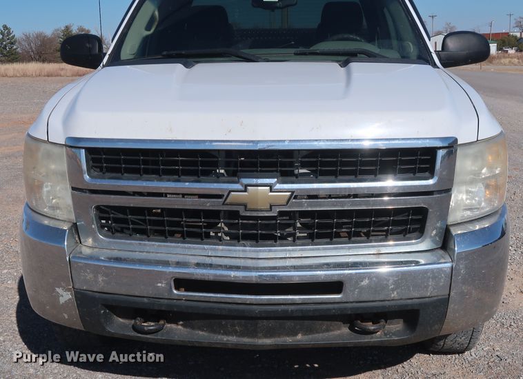 image for item GD9879 2009 Chevrolet Silverado 2500HD pickup truck