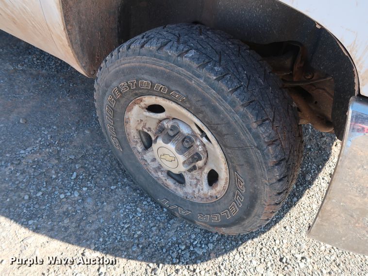 image for item GD9879 2009 Chevrolet Silverado 2500HD pickup truck