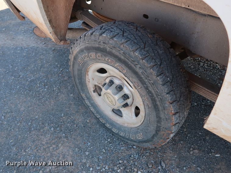 image for item GD9879 2009 Chevrolet Silverado 2500HD pickup truck