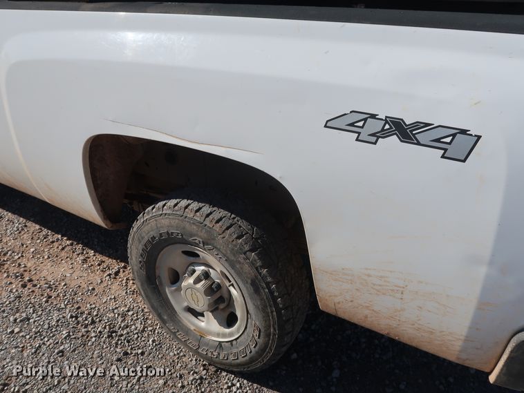 image for item GD9879 2009 Chevrolet Silverado 2500HD pickup truck