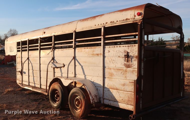 image for item GD9882 WW livestock trailer