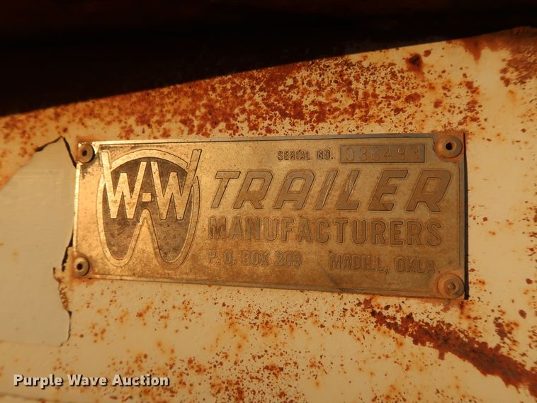 image for item GD9882 WW livestock trailer