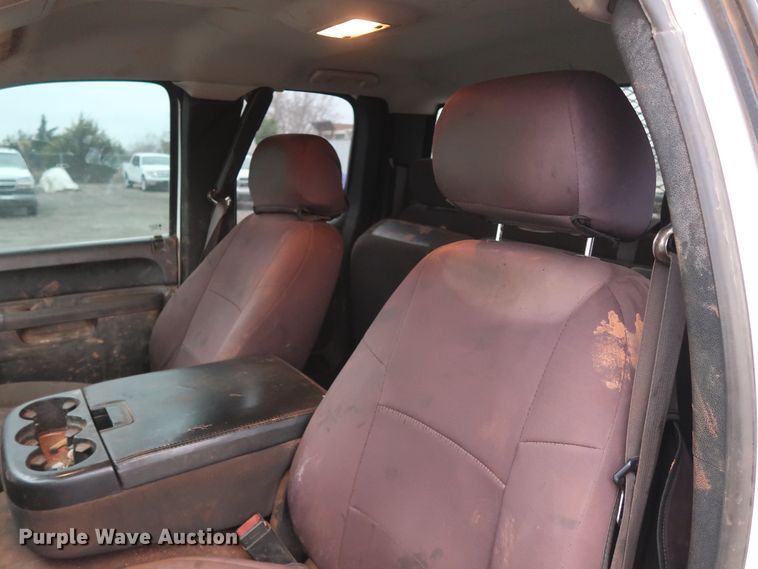 image for item GD9905 2011 Chevrolet Silverado 2500 Ext. Cab utility bed pickup truck