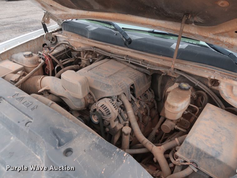 image for item GD9905 2011 Chevrolet Silverado 2500 Ext. Cab utility bed pickup truck