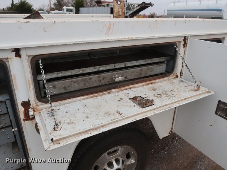 image for item GD9905 2011 Chevrolet Silverado 2500 Ext. Cab utility bed pickup truck