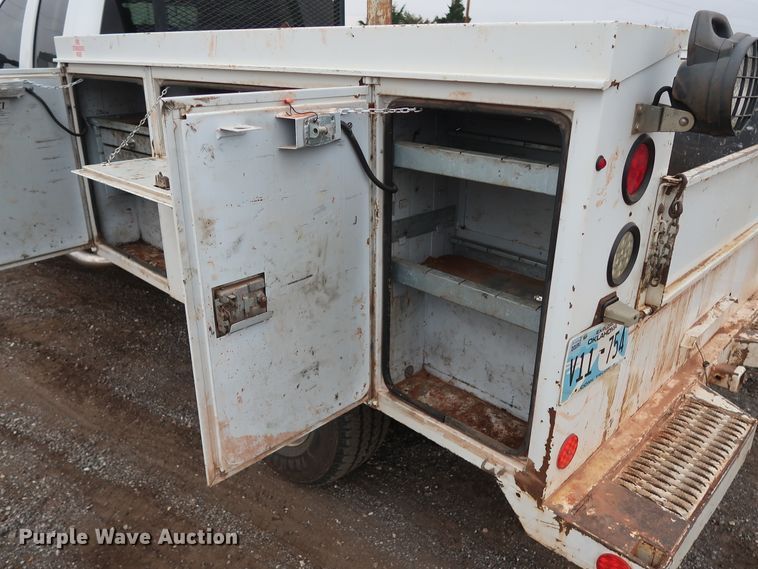 image for item GD9905 2011 Chevrolet Silverado 2500 Ext. Cab utility bed pickup truck