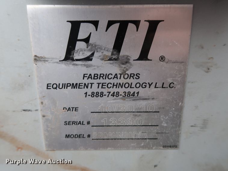 image for item GD9905 2011 Chevrolet Silverado 2500 Ext. Cab utility bed pickup truck