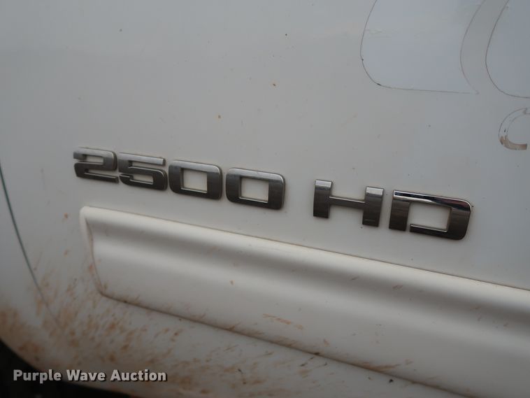 image for item GD9905 2011 Chevrolet Silverado 2500 Ext. Cab utility bed pickup truck