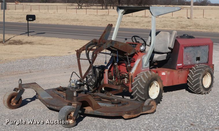 Power Trac lawn mower in Lexington, OK | Item GD9911 sold | Purple Wave