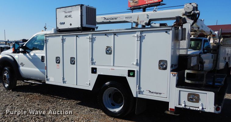 image for item GF9804 2012 Ford F550 Super Duty truck cab and chassis