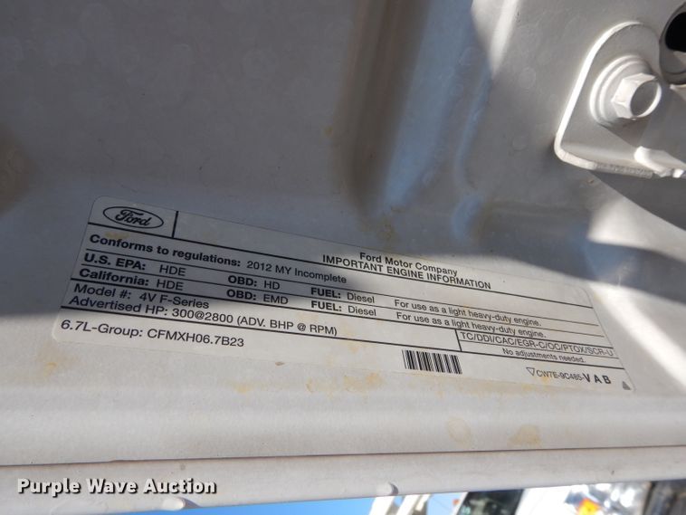 image for item GF9804 2012 Ford F550 Super Duty truck cab and chassis