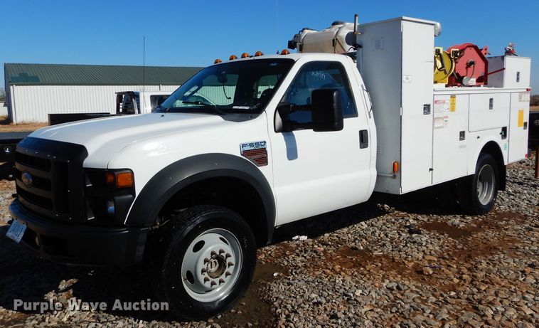 image for item GF9805 2010 Ford F550 Super Duty truck cab and chassis