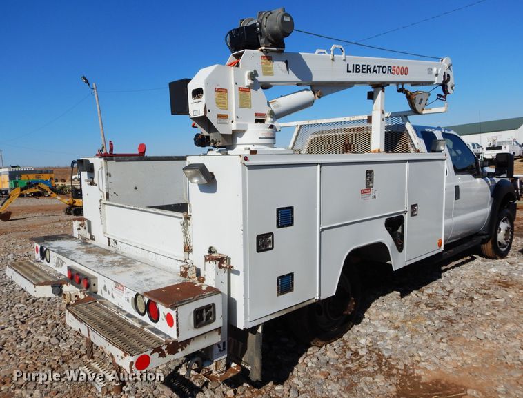 image for item GF9806 2012 Ford F450 Super Duty SuperCab truck cab and chassis