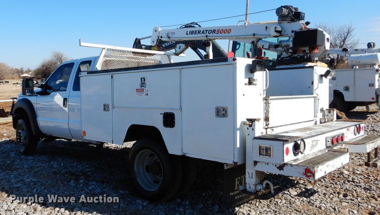 image for item GF9806 2012 Ford F450 Super Duty SuperCab truck cab and chassis