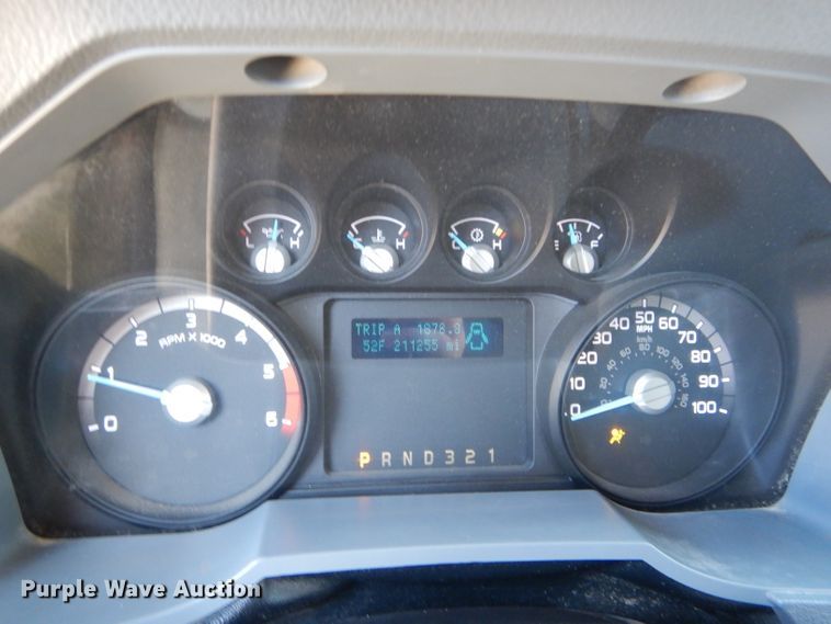 image for item GF9806 2012 Ford F450 Super Duty SuperCab truck cab and chassis