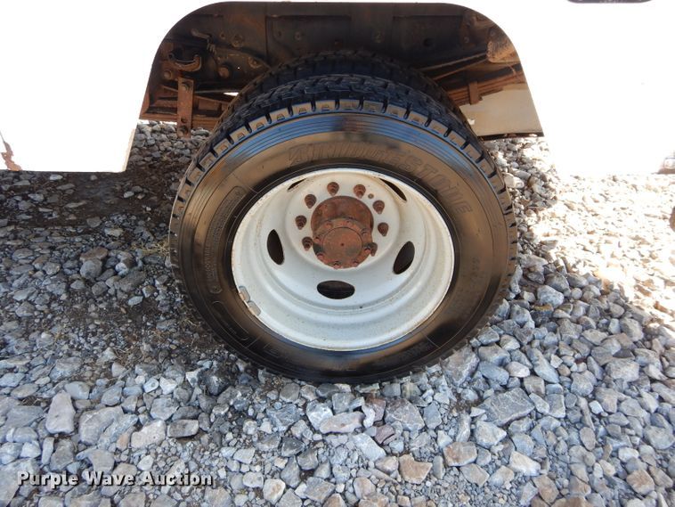 image for item GF9806 2012 Ford F450 Super Duty SuperCab truck cab and chassis