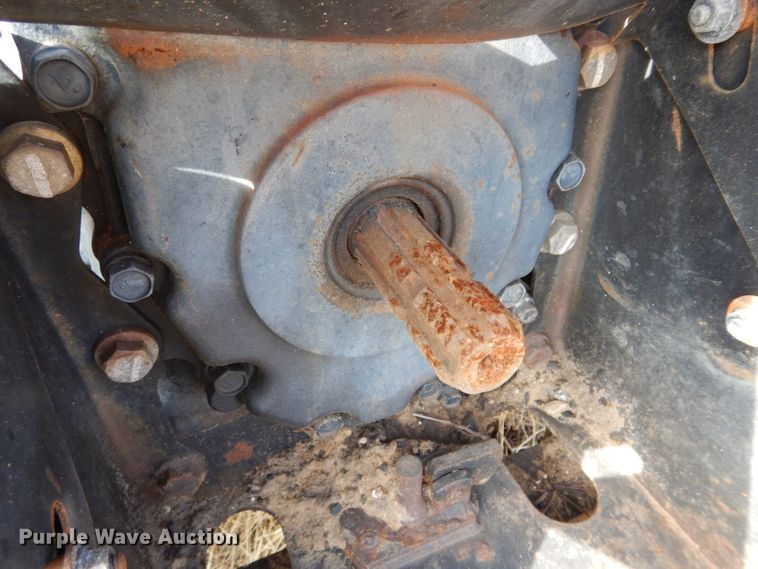 image for item GF9902 2003 John Deere 5220 tractor