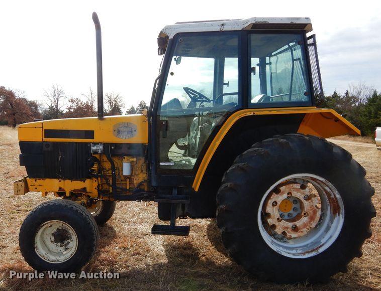 image for item GF9903 1993 Ford 6640 tractor