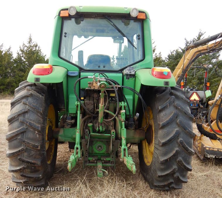 image for item GF9904 2007 John Deere 6330 tractor