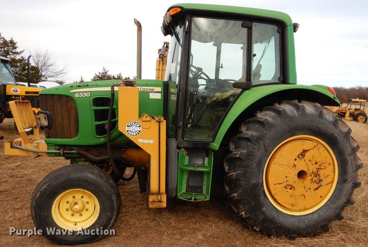 image for item GF9904 2007 John Deere 6330 tractor