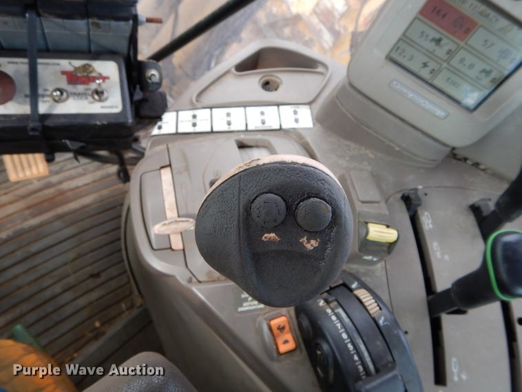 image for item GF9904 2007 John Deere 6330 tractor