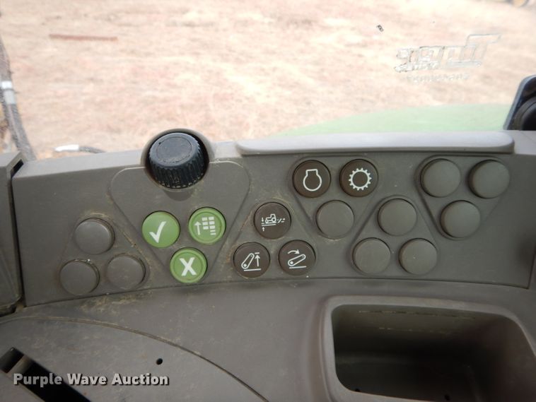 image for item GF9904 2007 John Deere 6330 tractor