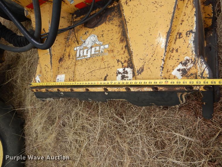 image for item GF9904 2007 John Deere 6330 tractor