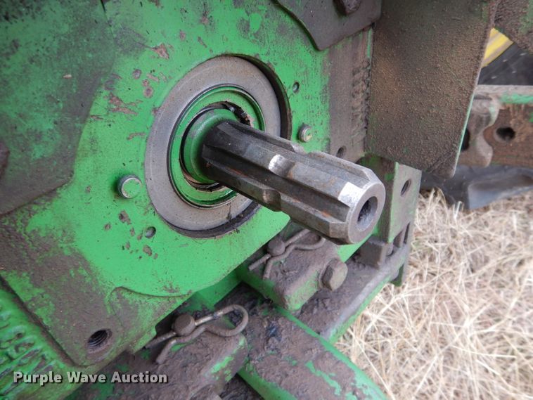 image for item GF9904 2007 John Deere 6330 tractor