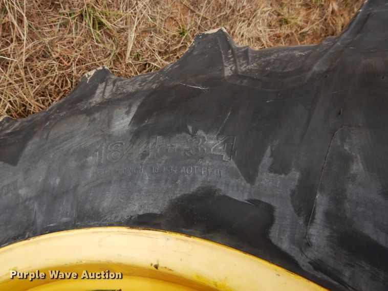 image for item GF9904 2007 John Deere 6330 tractor