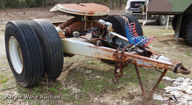 image for item GF9911 1995 Silver Eagle CST20W trailer dolly