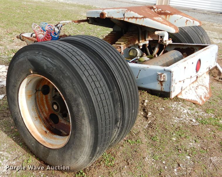 image for item GF9911 1995 Silver Eagle CST20W trailer dolly