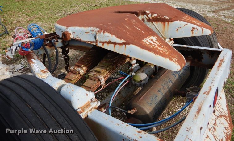 image for item GF9911 1995 Silver Eagle CST20W trailer dolly