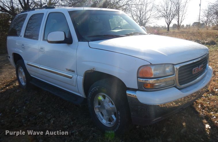 image for item GJ9083 2001 GMC Yukon SUV