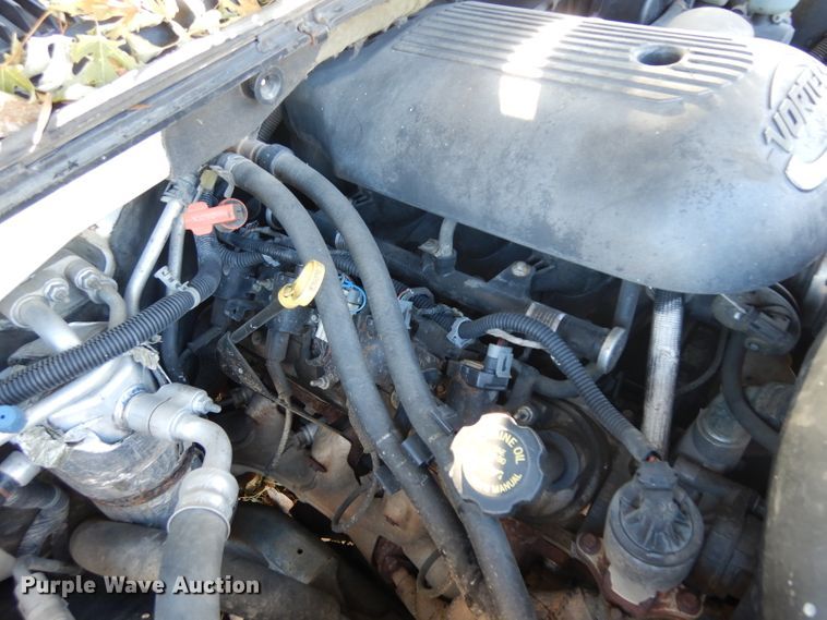 image for item GJ9083 2001 GMC Yukon SUV