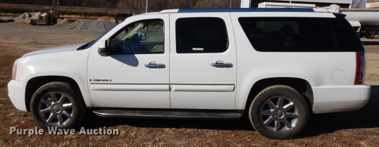 image for item GJ9088 2008 GMC Yukon Denali XL SUV