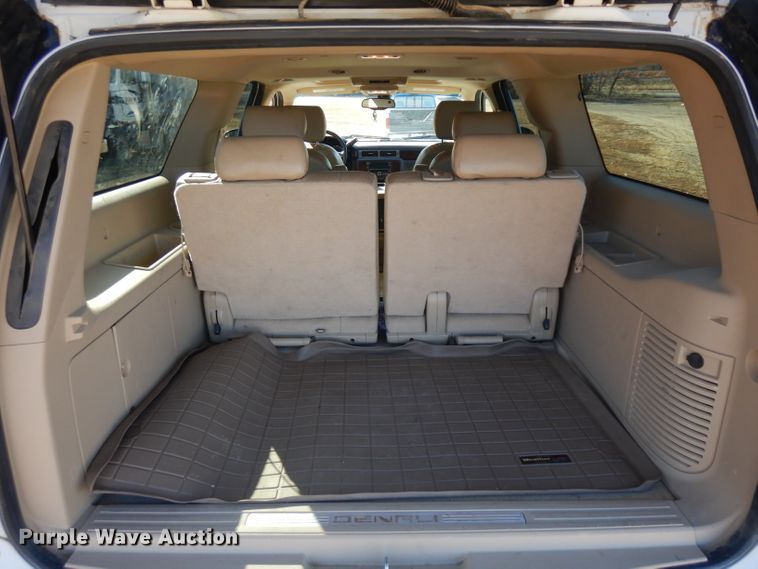 image for item GJ9088 2008 GMC Yukon Denali XL SUV