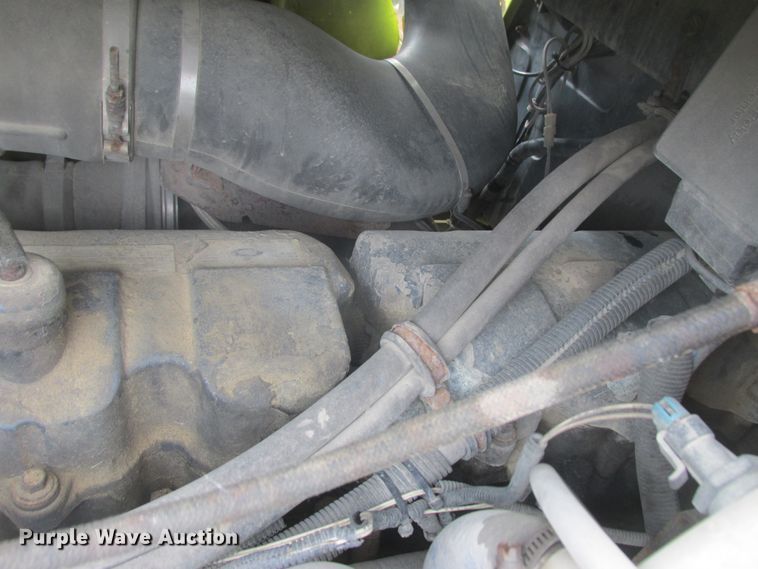 image for item DA8334 2001 Mack RD688S dump truck