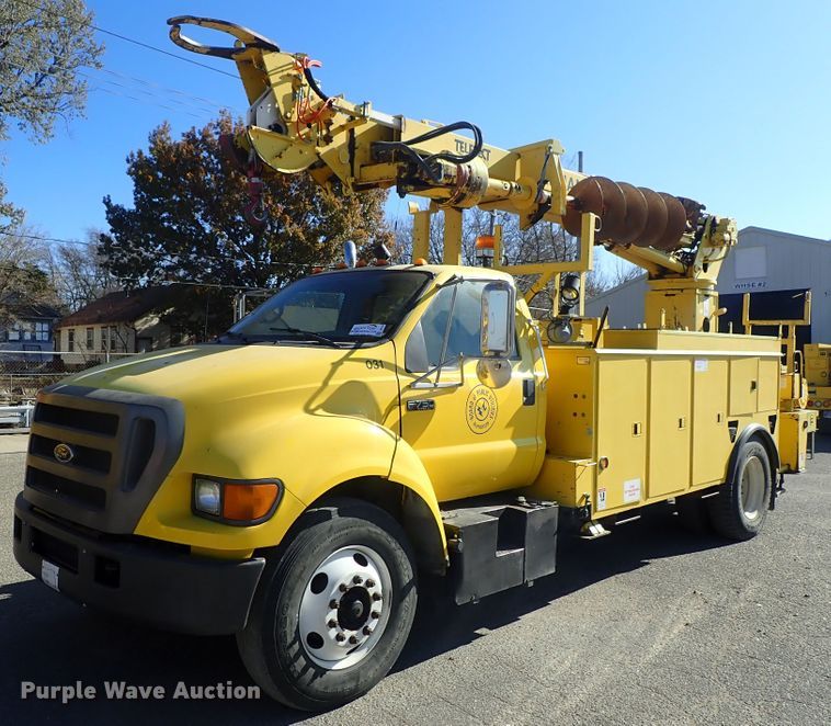 image for item DB7545 2004 Ford F750 Super Duty digger derrick truck