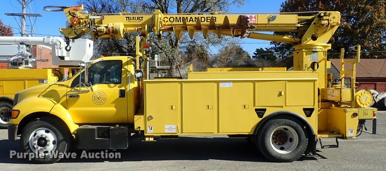 image for item DB7545 2004 Ford F750 Super Duty digger derrick truck