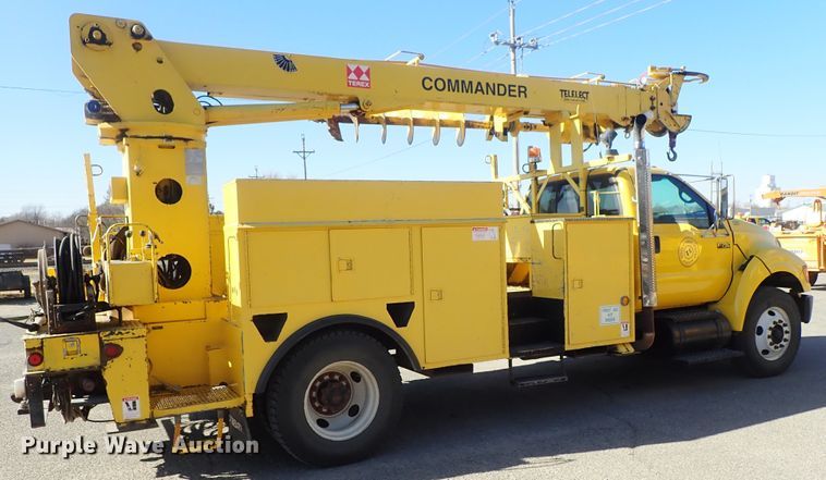 image for item DB7545 2004 Ford F750 Super Duty digger derrick truck